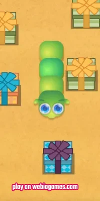 play Greedy Worm Eat Presents on web